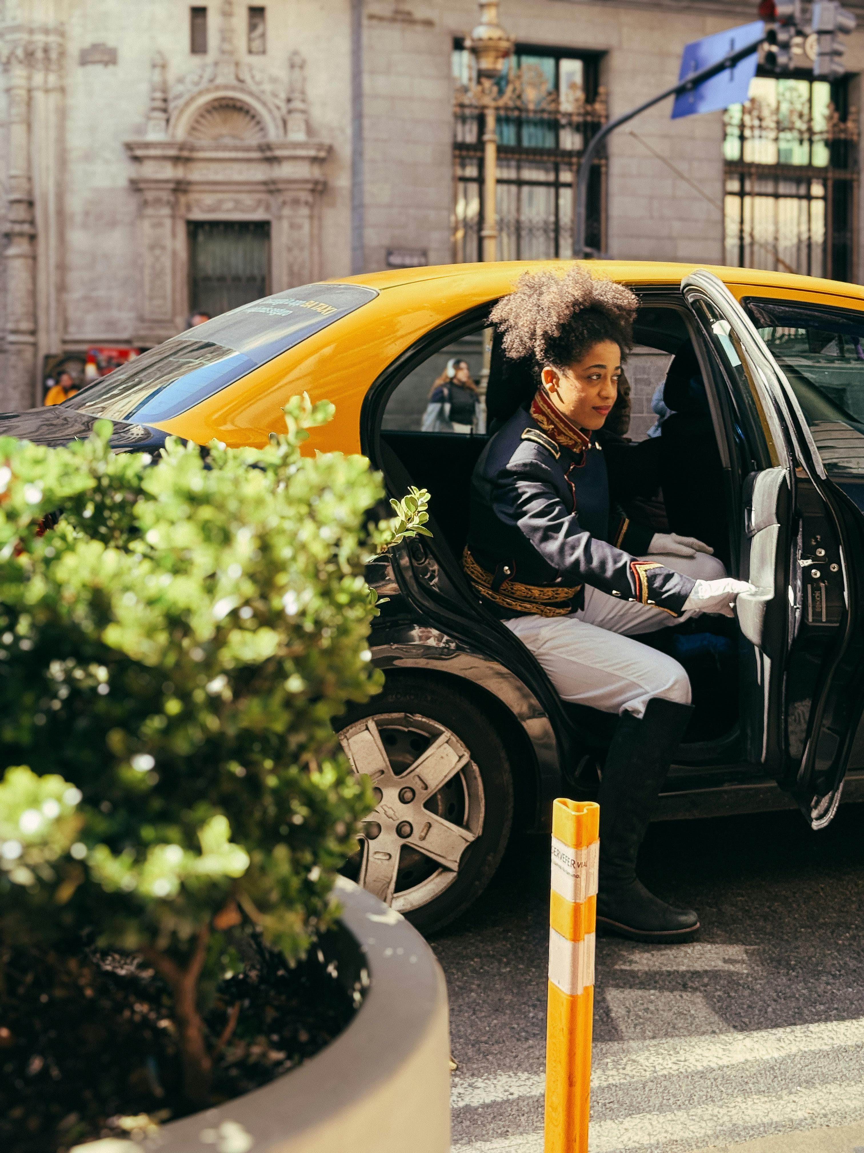 How to Choose the Right Chauffeur Service for Your Business